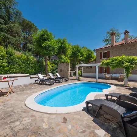 Holiday home Holiday Home Casale Antica Pietra By Interhome